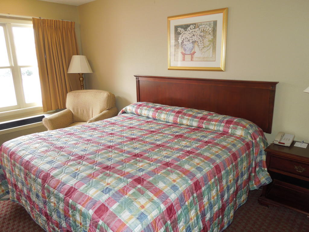 Americas Best Value Inn Chillicothe Exterior photo